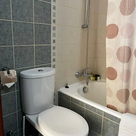 아파트 Danaos 2 Complex - By Imh Travel & Tours