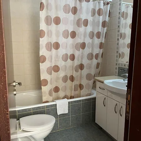 Apartman Danaos 2 Complex - By Imh Travel & Tours