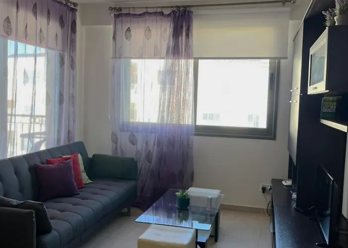 Danaos 2 Complex - By Imh Travel & Tours Apartmán